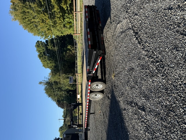 2027 Quality 102"x25' Gooseneck Deckover Equipment Trailer — Stock #1052 — photo 4