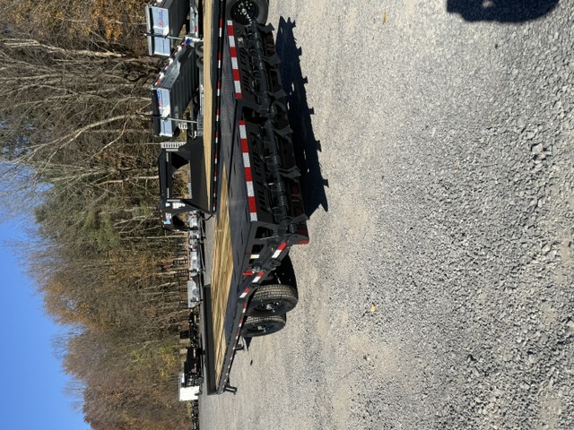 2027 Hillcrest 102"x25' Deckover Equipment Trailer — Stock #1895 — photo 3