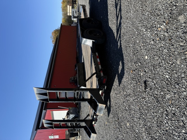 2022 USED BWise 82"x20' Equipment Trailer EH20-16-HD — Stock #8935 — photo 3