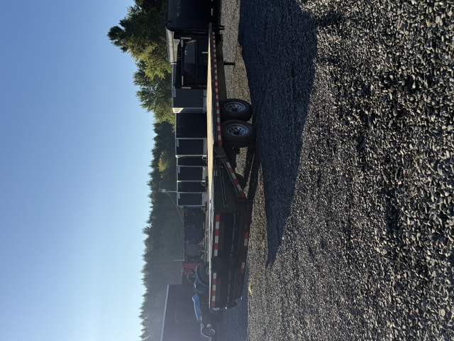 2027 Quality 102"x25' Gooseneck Deckover Equipment Trailer — Stock #1052 — photo 3